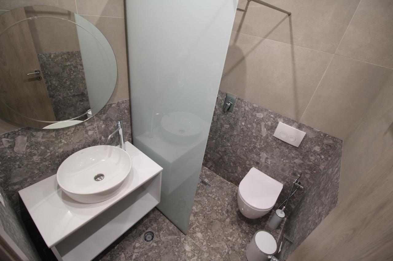 סרנדה Afrodite Suites מראה חיצוני תמונה