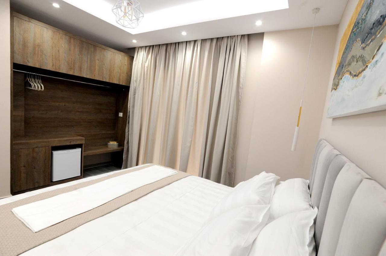 סרנדה Afrodite Suites מראה חיצוני תמונה