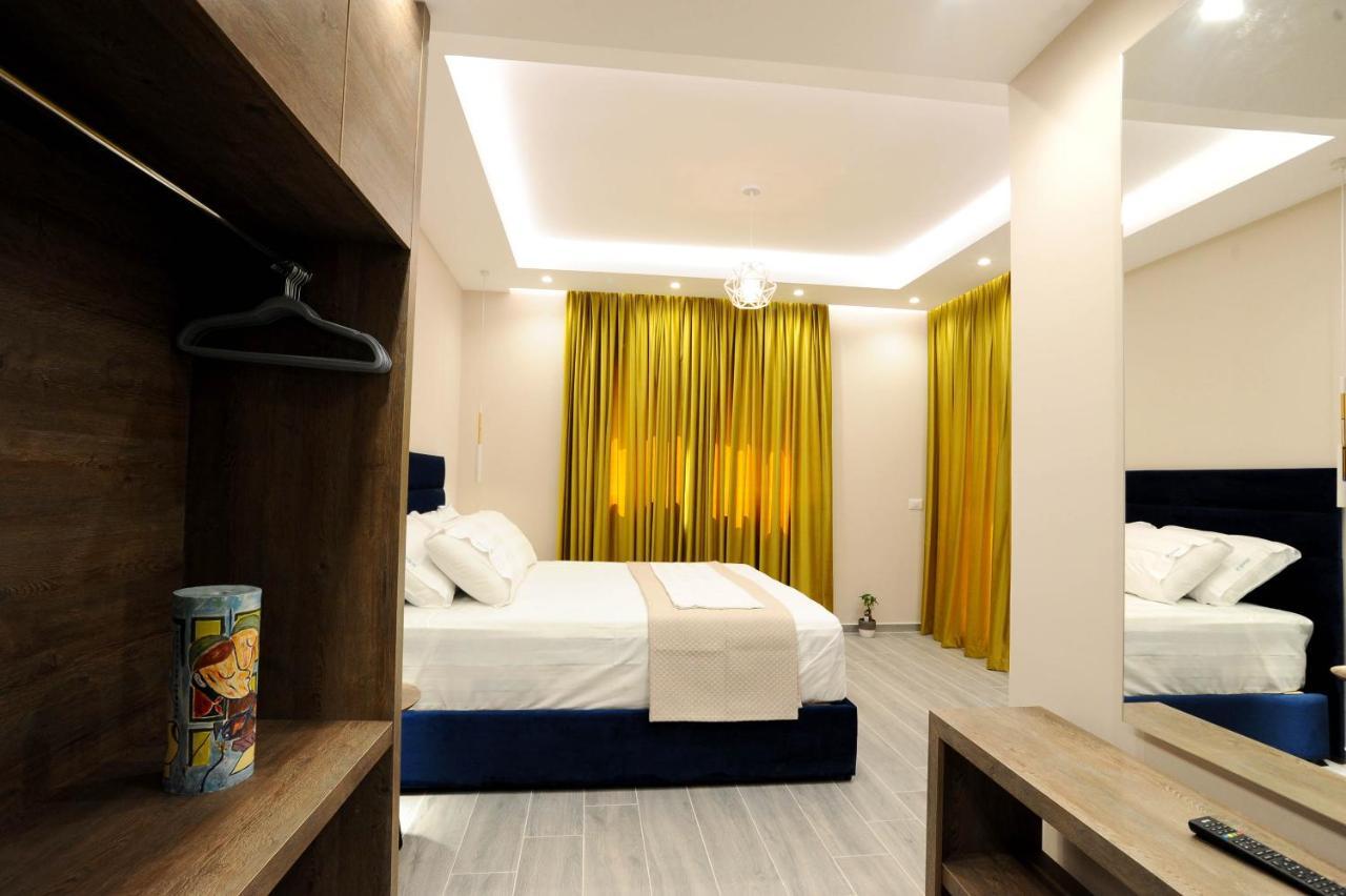 סרנדה Afrodite Suites מראה חיצוני תמונה