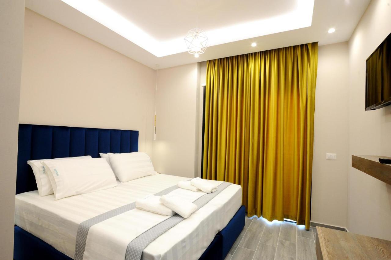 סרנדה Afrodite Suites מראה חיצוני תמונה
