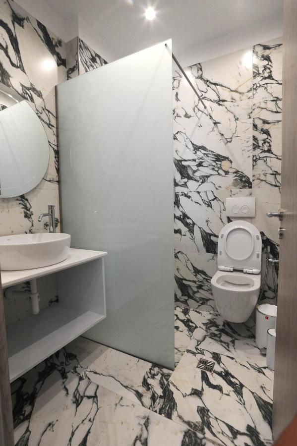 סרנדה Afrodite Suites מראה חיצוני תמונה