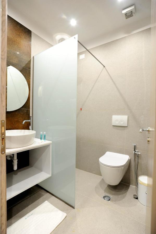 סרנדה Afrodite Suites מראה חיצוני תמונה